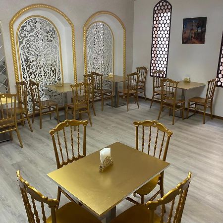 Hotel Uzbegim Urgenč Exteriér fotografie