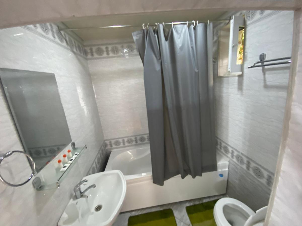Hotel Uzbegim Urgenč Exteriér fotografie