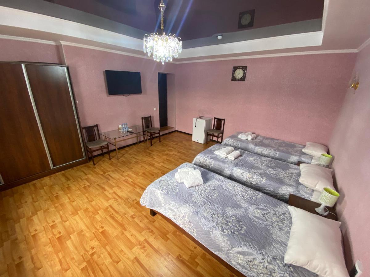 Hotel Uzbegim Urgenč Exteriér fotografie